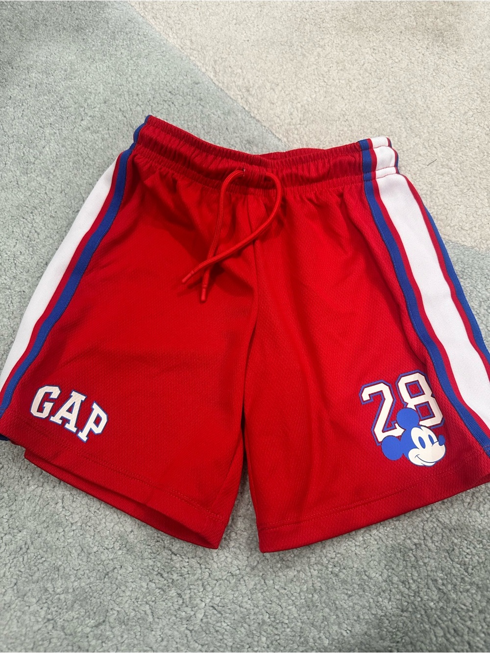 GAP Disney toddler shorts size 5T